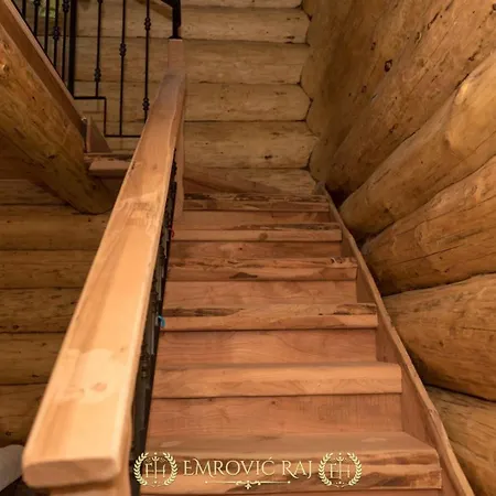 Hotel Emrovic Raj Novi Pazar